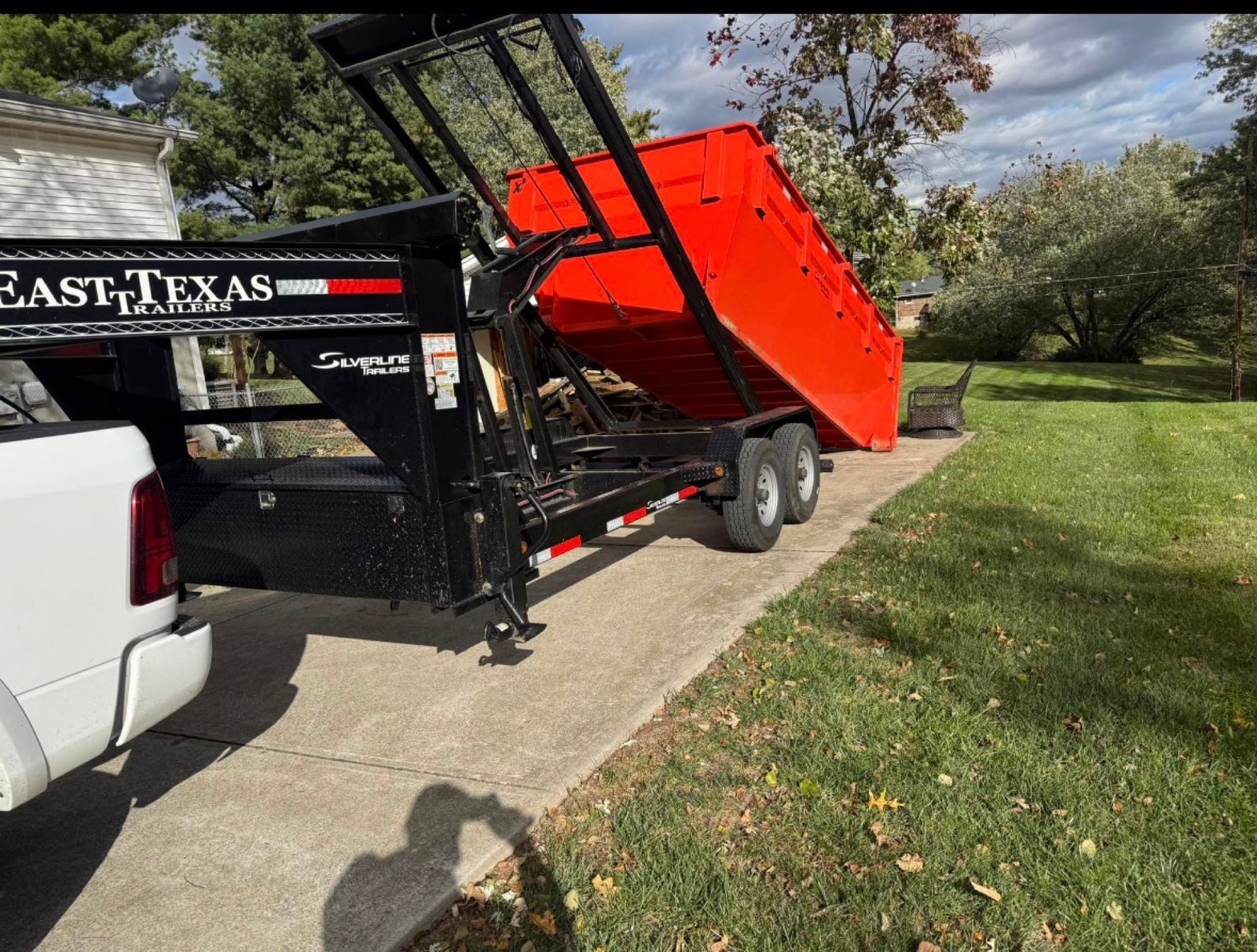BS Disposals dump trailer unloading debris